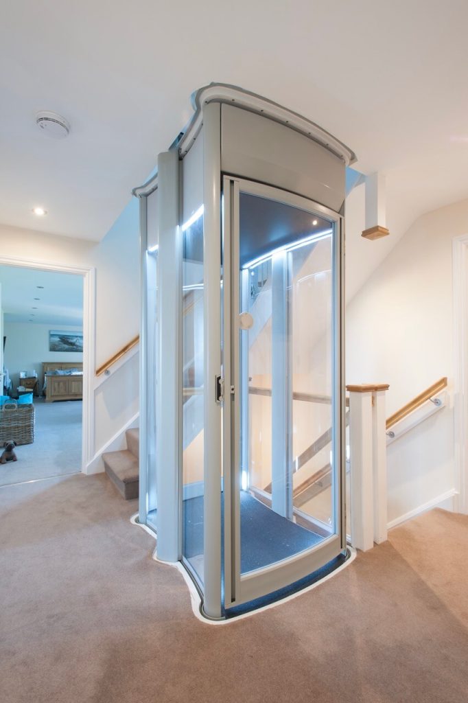 stiltz trio home lift front view